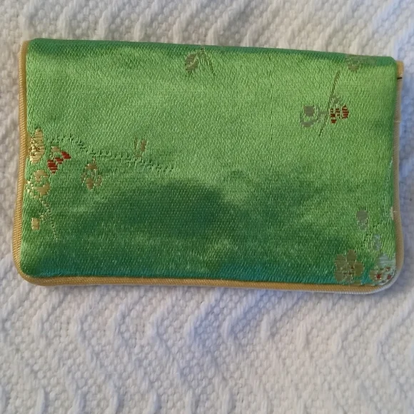 silk Wallet - Picture 8 of 8